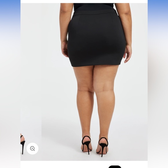 “Good American” brown (coco) scuba mini skirt; size 4/27; NWT - Picture 8 of 16